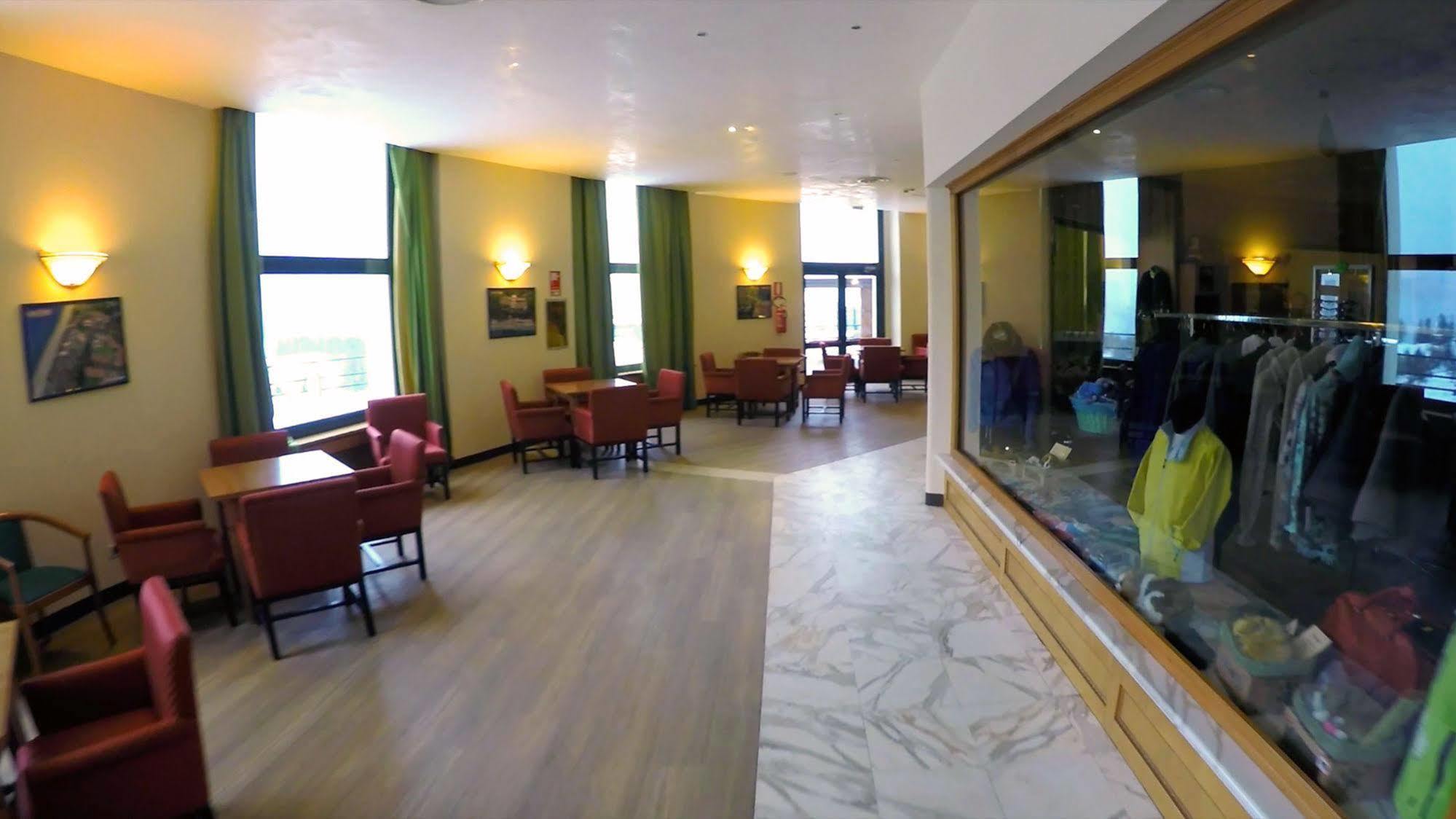 Grand Hotel Duchi D'Aosta Сестрієре Екстер'єр фото