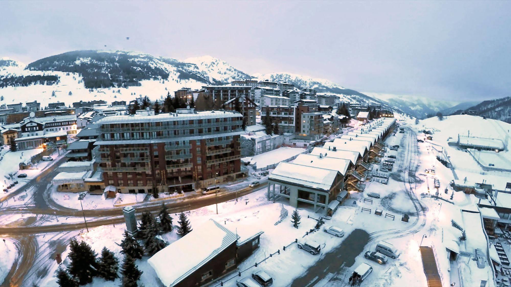 Grand Hotel Duchi D'Aosta Сестрієре Екстер'єр фото