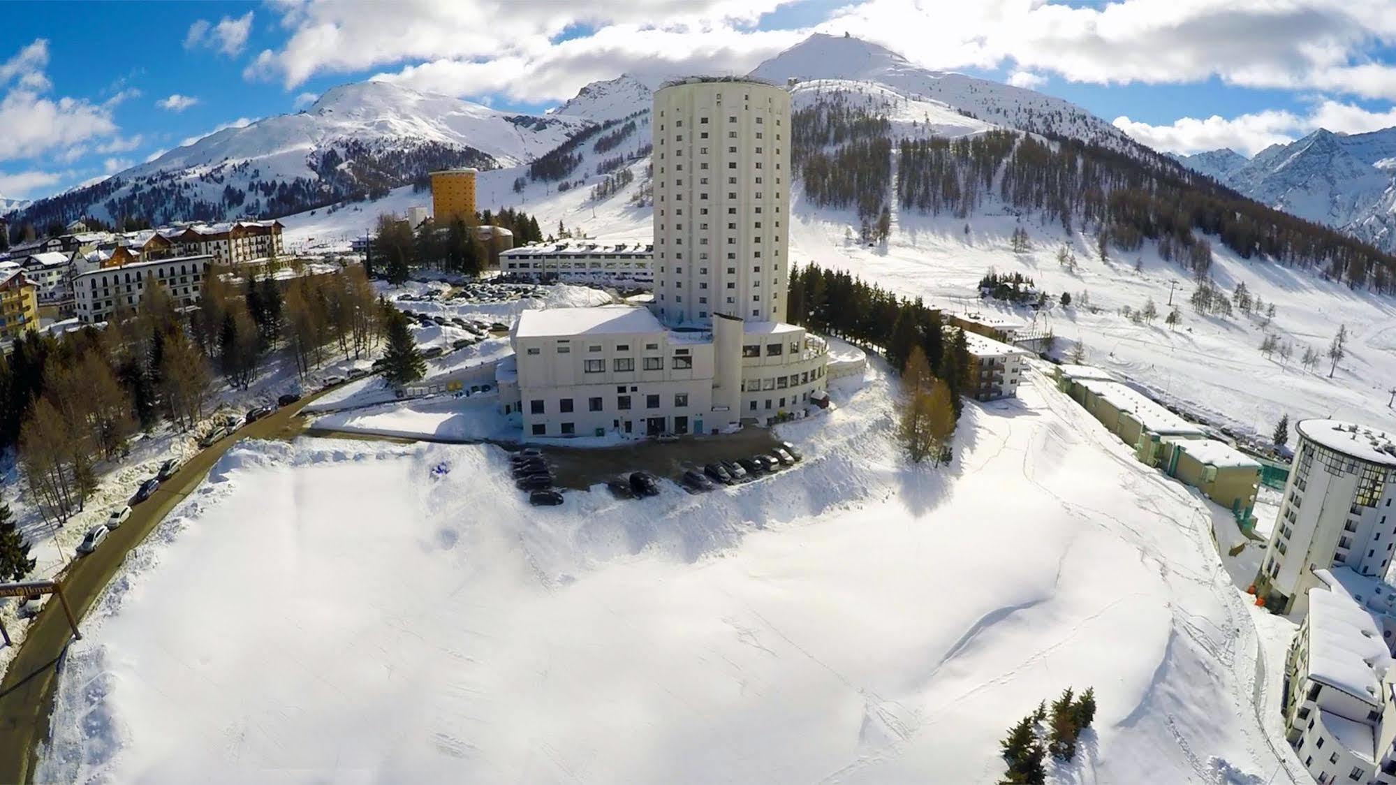 Grand Hotel Duchi D'Aosta Сестрієре Екстер'єр фото